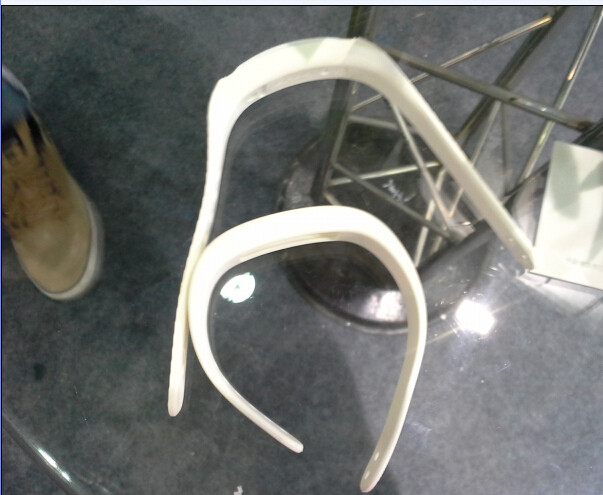 常溫矽（guī）膠和PP在模具中成型注意事（shì）項