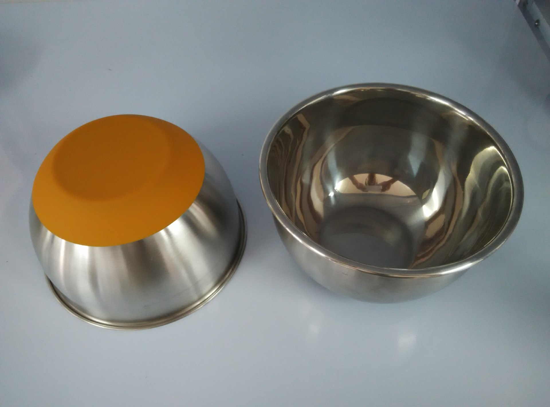 矽膠和金屬粘接應用