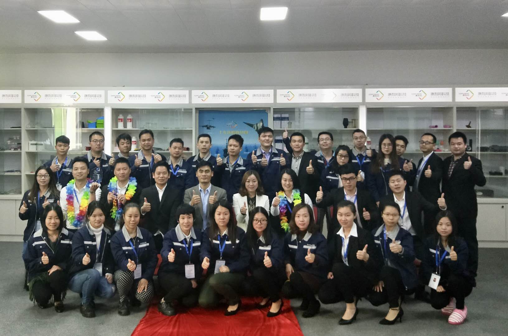 生產矽（guī）膠膠粘劑（jì）的廠家