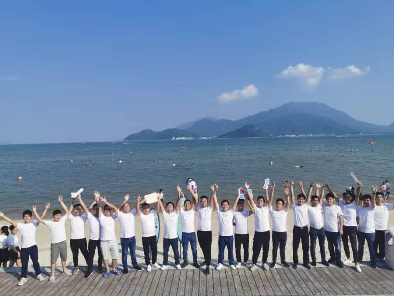 康利邦業務部合影留念