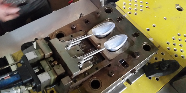 液體矽叫粘尼龍怎麽粘