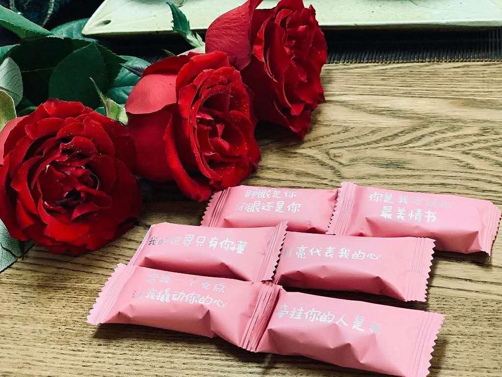 矽膠（jiāo）膠水廠家（jiā）女神節