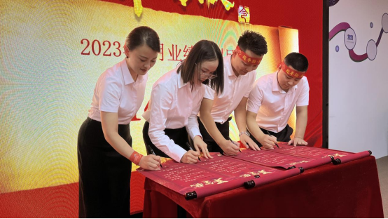 1694683891109901.png image.png